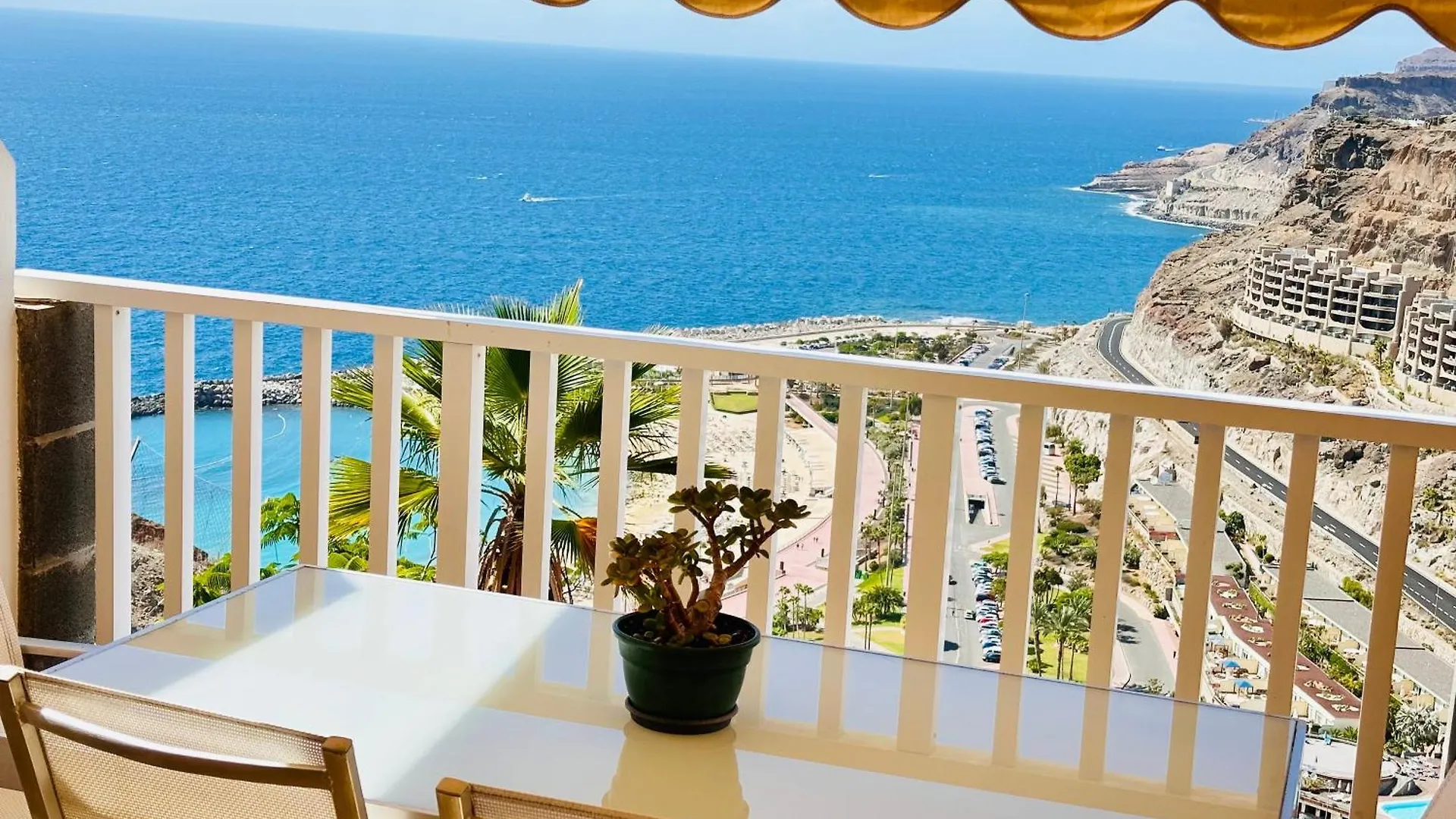Balcon De Amadores Con Vista Al Oceano إسبانيا
